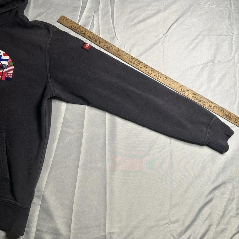 The North Face Black International Collection Small Flags Worldwide Gorpcore